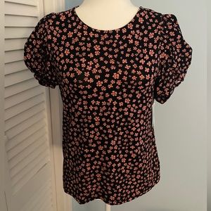 CeCe floral sort sleeve top